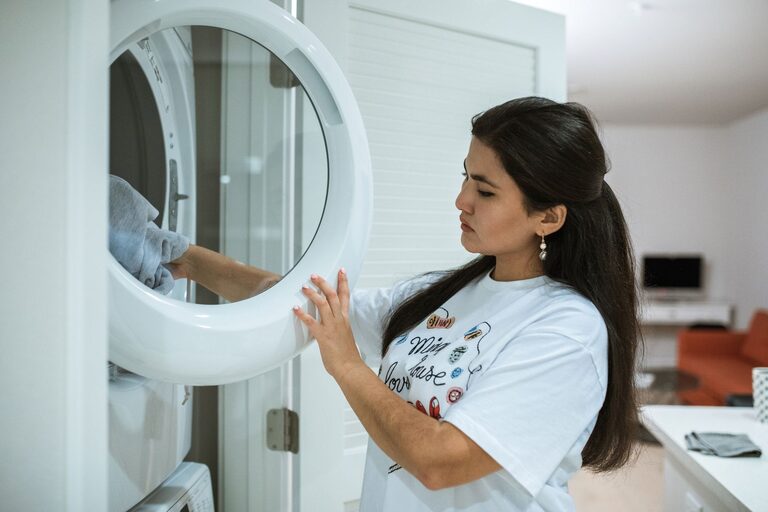 Simple Tips to Help Your Clothes Last Longer